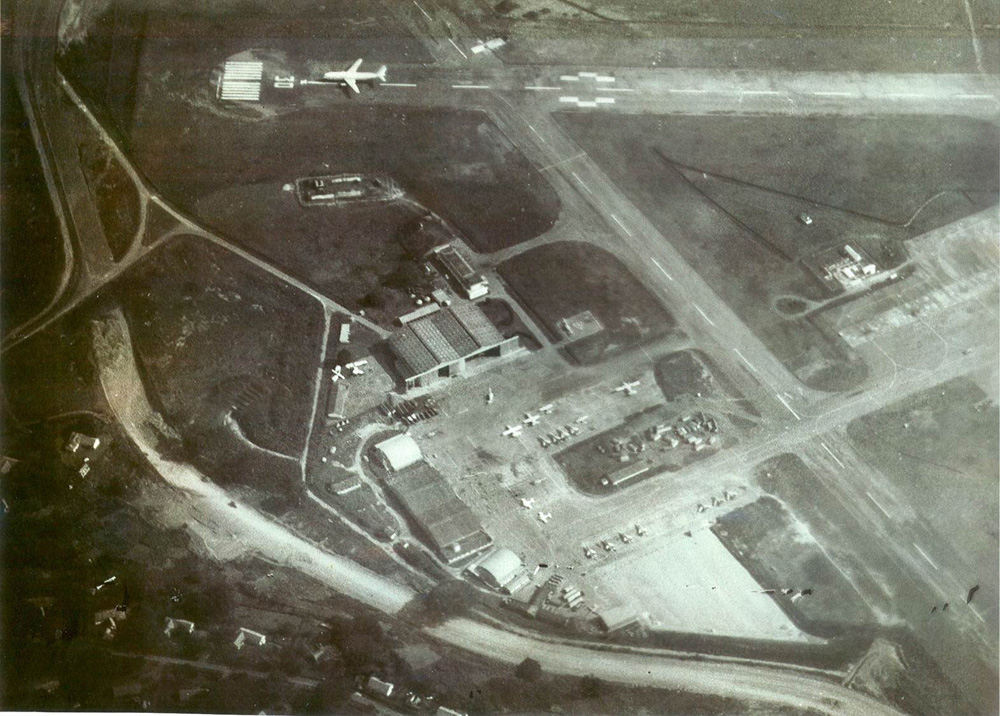 תצלום אוויר של שדה התעופה באנטבה